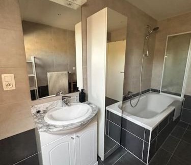 Comines-Warneton Apartment | The 40 work or holiday new Appt