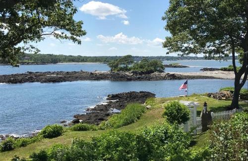 Peaks Island Resort | The 8th Maine Regiment Lodge and Museum
