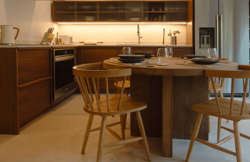 Roberts Creek Cottage | The Abode & Cedar Barrel Sauna in Robert's Creek