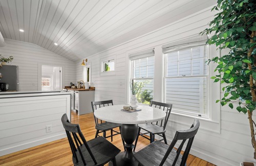 Hyde Park Apartment | The Adaline