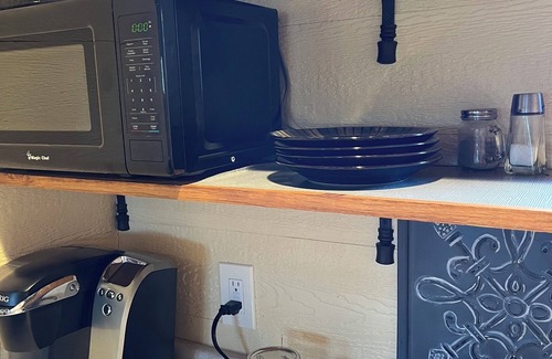 Dripping Springs Hotel | The Alexander at Creek Road