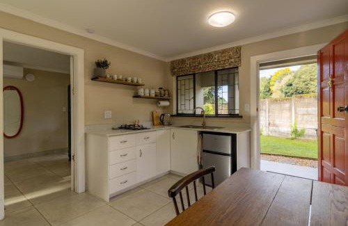 Howick House | The Aloe Garden Cottage