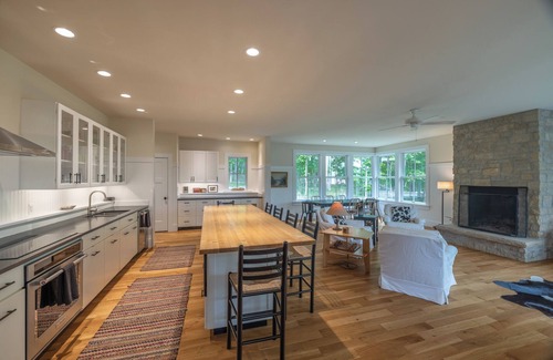 Innsbrook House | The Alpine Lake House by Innsbrook Vacations!