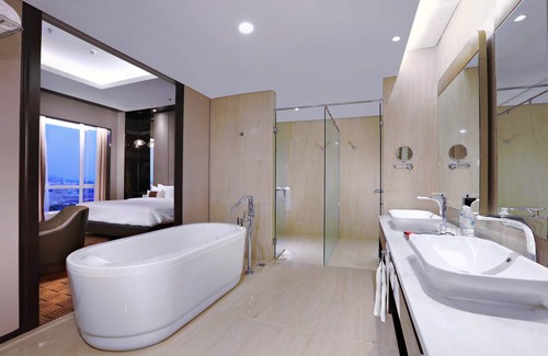 Palembang Hotel | The Alts Hotel