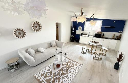 Mauguio House | The Amantis suite XXL Bath and Sauna in Mauguio