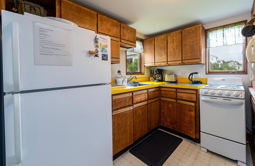 Mid-Coast and Islands Cottage | The Anchorage - Charming Bailey Isl cottage with beautiful views of Casco Bay