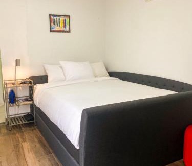 Armenia Apartment | The Ansen Place