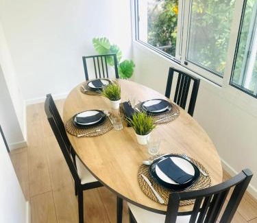Sao Jorge de Arroios Apartment | The Antonio Pedro House - NO 2D - Stunning Three-Bedroom Apartment