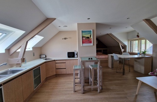Baden Apartment | THE APARTMENT: bright, cosy and comfortable in a beautiful green setting