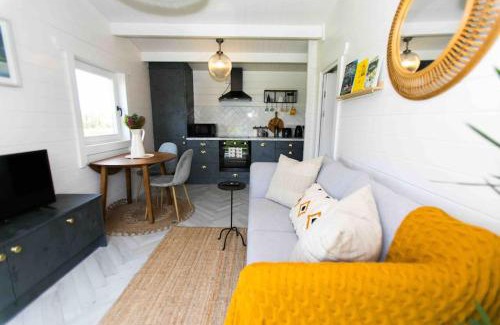 Aghadoe Ski Chalet | The Apiary