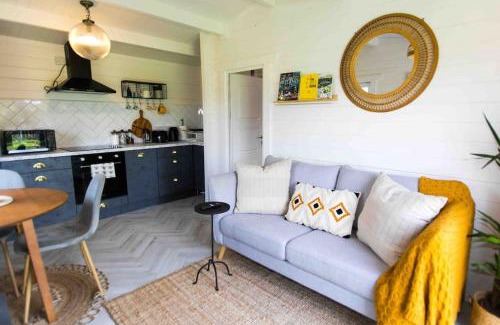 Aghadoe Ski Chalet | The Apiary