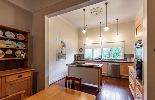 Bridgetown House | The Apple - Heritage Home on 8 Acres