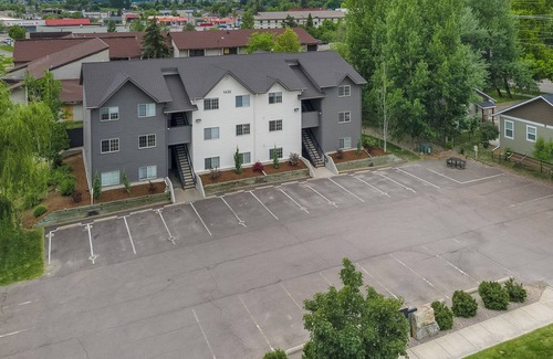 Kalispell Apartment | The Aria Modern Apartment downtown Kalispell