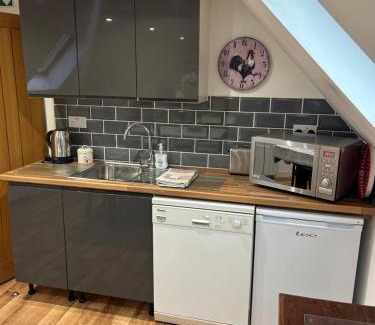 Crieff Apartment | The Art Loft at Beechtrees, Crieff