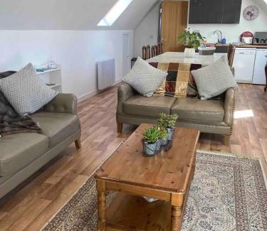 Crieff Apartment | The Art Loft at Beechtrees, Crieff