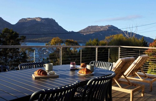 Coles Bay House | The Arthouse Freycinet