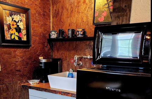 Ajo Apartment | The Artists Cottage ~ Fun desert getaway
