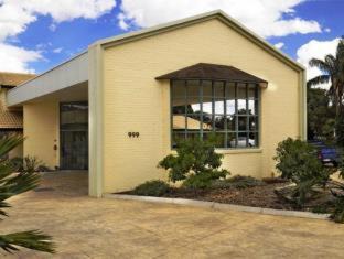 Nemingha Hotel | The Aston Motel Tamworth