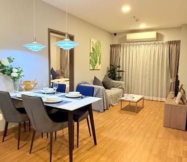 Chang Khlan Apartment | The Astra Sky River Chiang Mai 三卧两卫宜居6人 无边泳池 热水浴缸 乳胶床垫