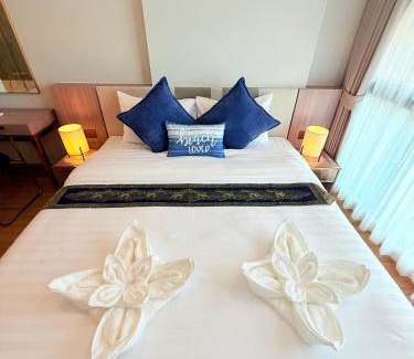 Chang Khlan Apartment | The Astra Sky River Chiang Mai 三卧两卫宜居6人 无边泳池 热水浴缸 乳胶床垫