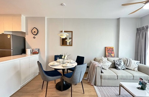 Chang Khlan Apartment | The Astra Sky River high fl MountView 2 bedder in Chiang Mai Tha Phae Gate