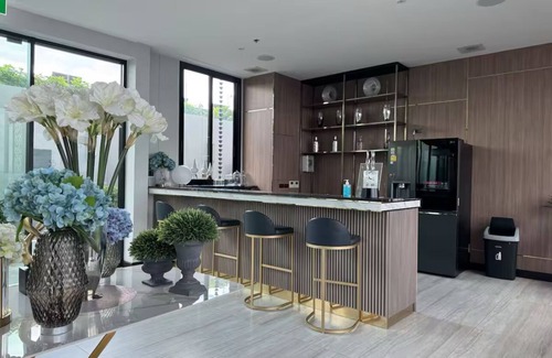 Chang Khlan Apartment | The Astra Sky River high fl MountView 2 bedder in Chiang Mai Tha Phae Gate