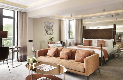 Mayfair Hotel | The Athenaeum Hotel & Residences