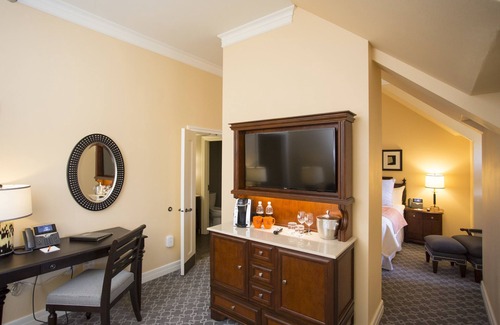 Stillwater Hotel | The Atherton Hotel At OSU
