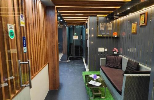 Ballygunge Hotel | The Avenue Hotel Ballygunge