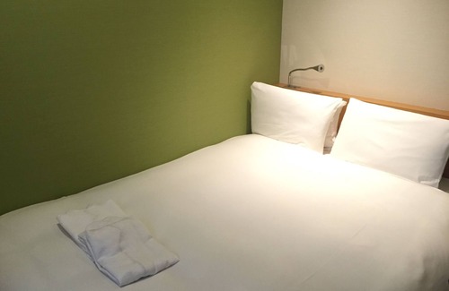Hakataekihigashi Hotel | the b hakata