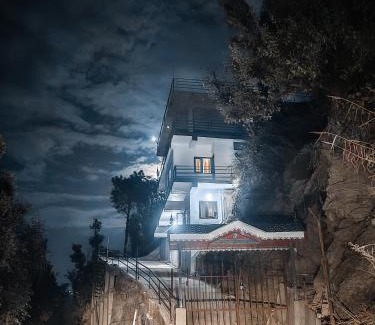 Shimla House | The Baan Homes