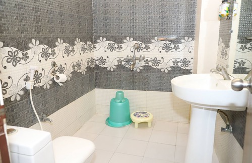 Jabalpur Hotel | The Bagga Inn