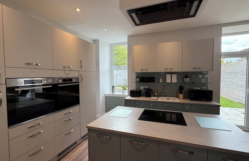 Wick House | The Bakehouse caters for work teams upto 5 & holiday makers upto 10