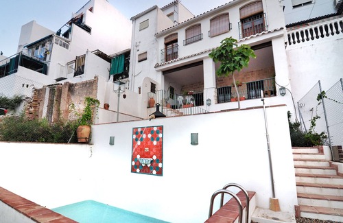 Luque Cottage | THE BALCONY OF THE OLIVE TREES