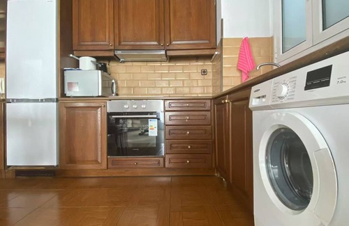 Kinosargous Apartment | The balcony overlooks the Acropolis close to attractions and supermarket