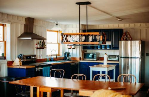 Luray House | The Barn at Evermore: riverfront retreat w/hot tub