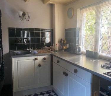 Stourbridge Apartment | The Barn