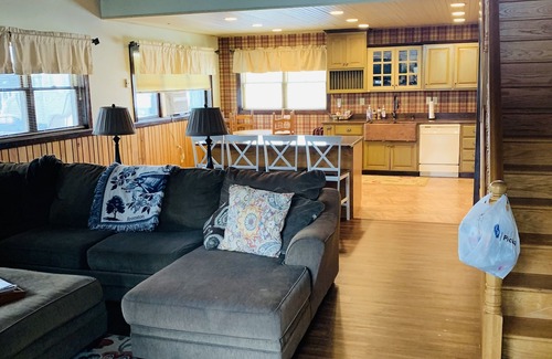 Waynesburg Other | The Barn House, Somerset, KY