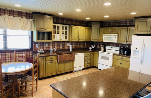 Waynesburg Other | The Barn House, Somerset, KY