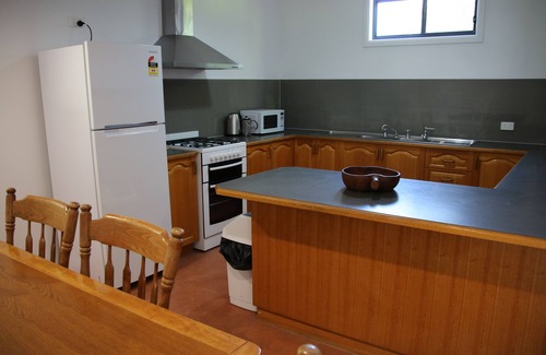 Bombowlee Cottage | The Barn Tumut River
