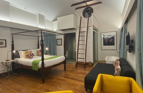 Fort Kochi Villa | The Baron's Villa, a heritage villa with a private pool & 2 well appointed rooms
