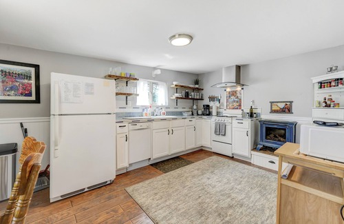 Colorado Springs House | The Barracks