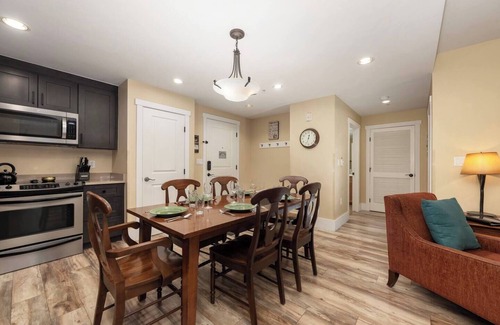 Silvercreek Condo | The Base Camp - Lux 2bd/2ba Base Camp One Condo w/views of the slope