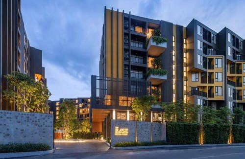 Phuket Apartment | The Base Central Phuket