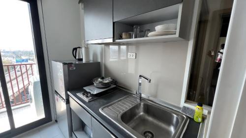 Ramkhamhaeng Apartment | The Base - Rama 9 by Sumaq Property
