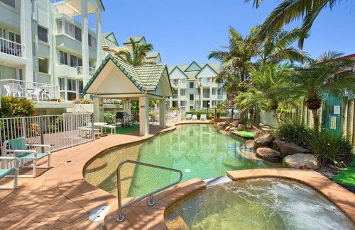 Coolangatta Apartment | The Bay Apartments