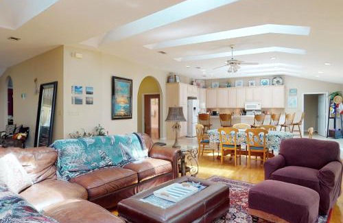 Freeport House | The Bay House