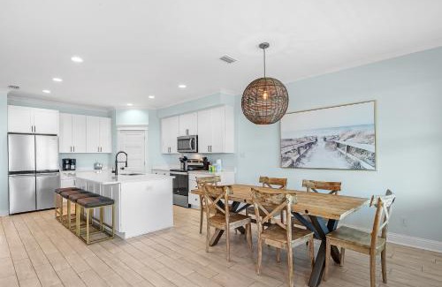 Gulf Shores House | The Beach Fox with Private Pool