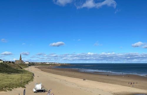 Tynemouth Apartment | The Beach Front Apartment, Amazing Frontline Sea Views