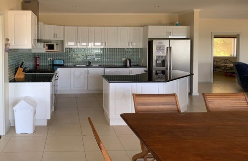 Lake Wangary House | The Beach House - Spectacular Location - Privacy - Right on the Beach
